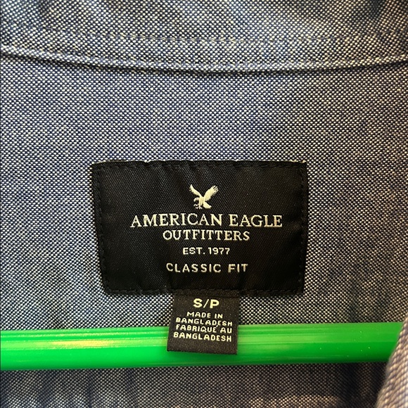 American eagle button up - Picture 4 of 5